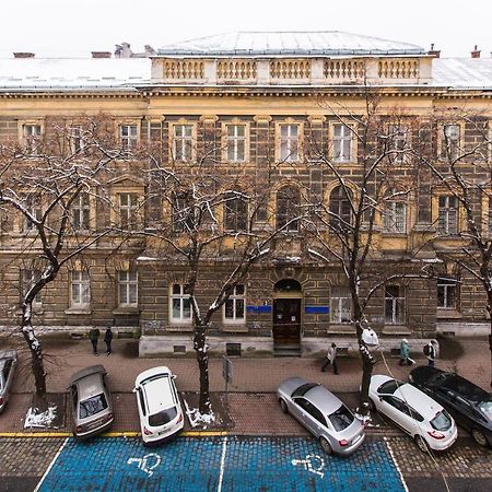 Avangard Qn Romana 26 Apart Lviv Eksteriør bilde